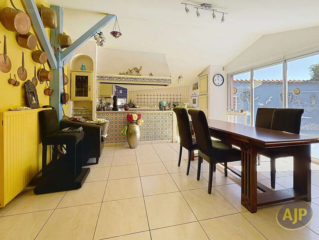 Maison à LE MAY-SUR-EVRE