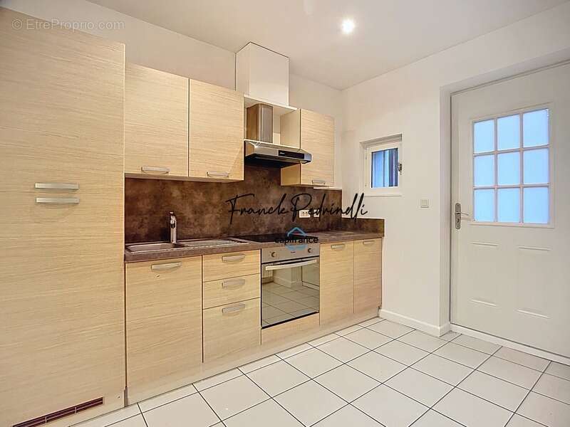 Appartement à LYON-3E