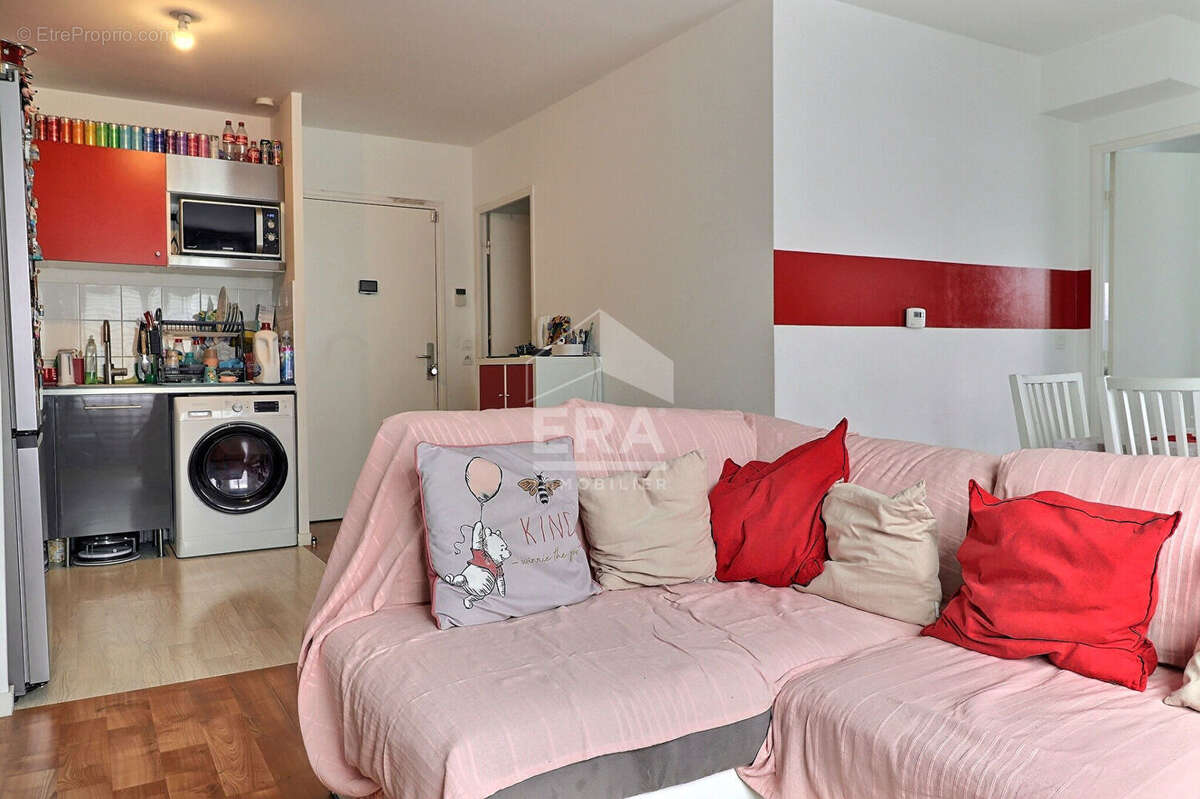 Appartement à STAINS