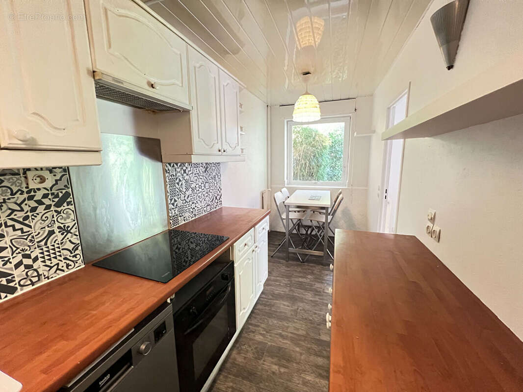 Appartement à ELANCOURT