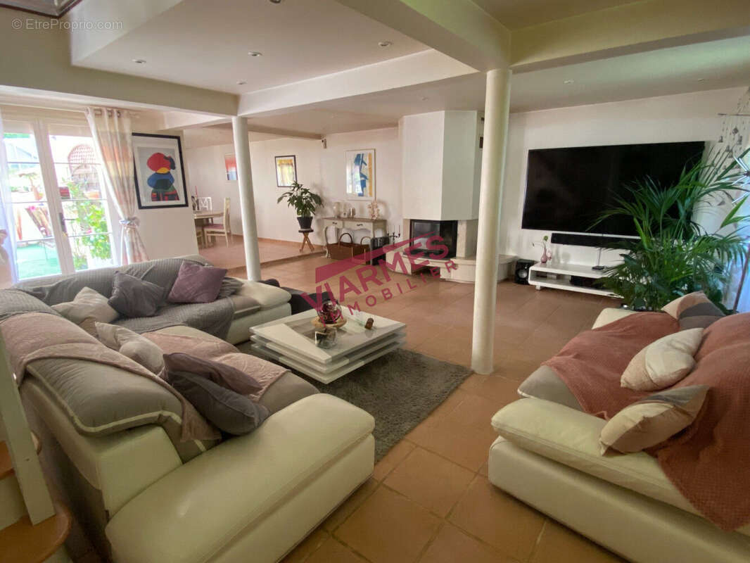 Maison à ASNIERES-SUR-OISE