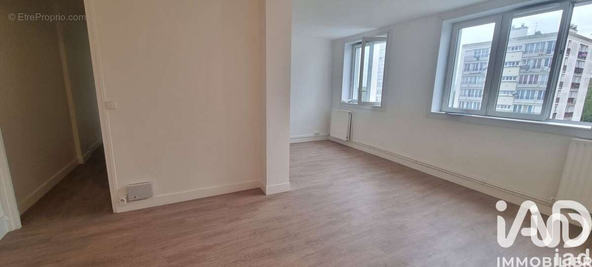 Photo 3 - Appartement à VILLIERS-LE-BEL