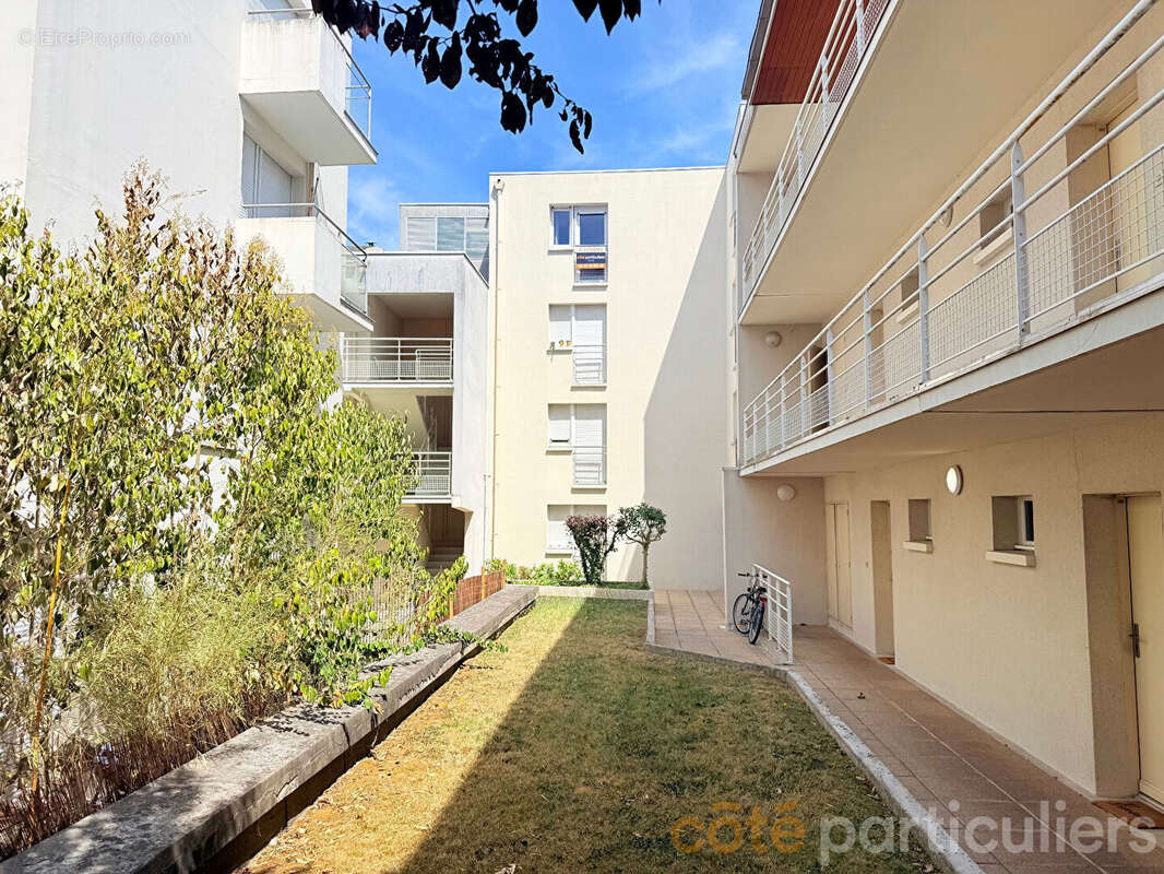 Secteur Velpeau / Gare avec place de parking - photo 8