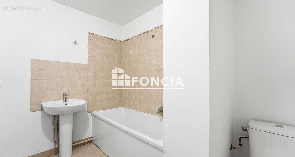 Appartement à MANDELIEU-LA-NAPOULE