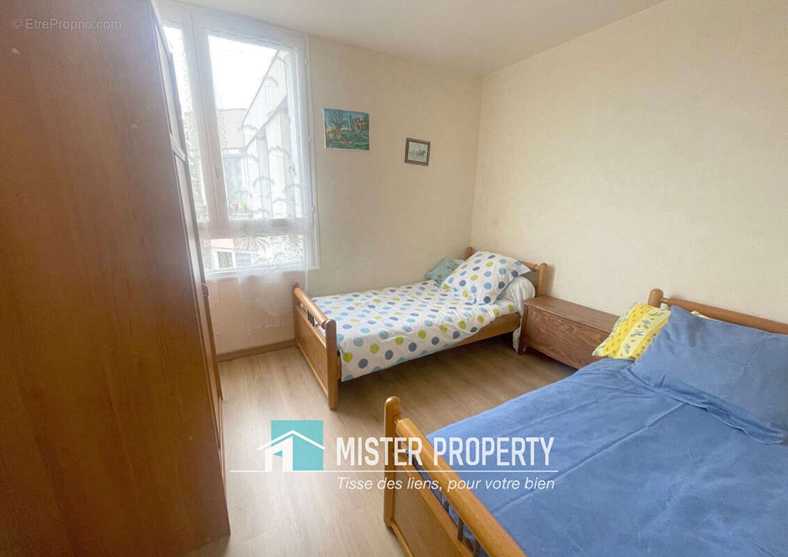 Appartement à SARTROUVILLE