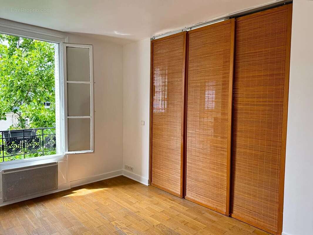 Appartement à PARIS-4E