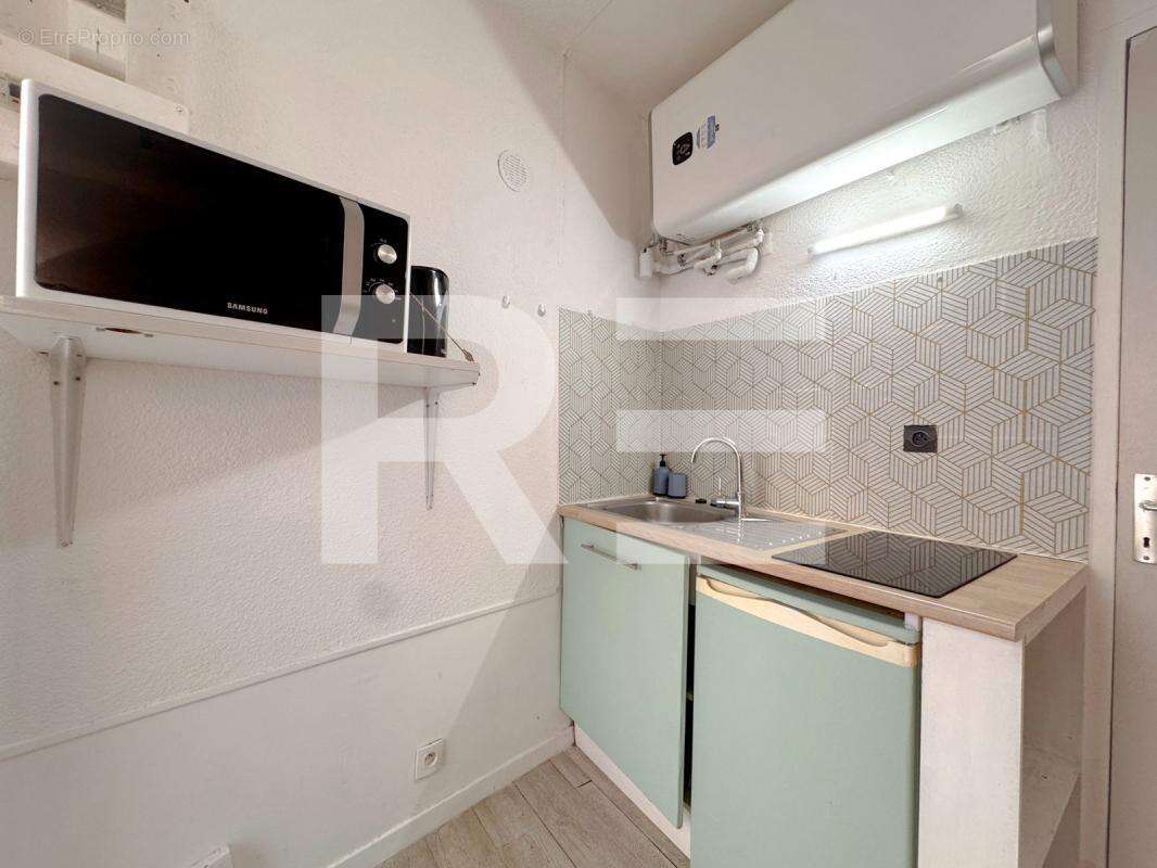 Studio meublé (loué) – centre-ville – idéal investissement - photo 5
