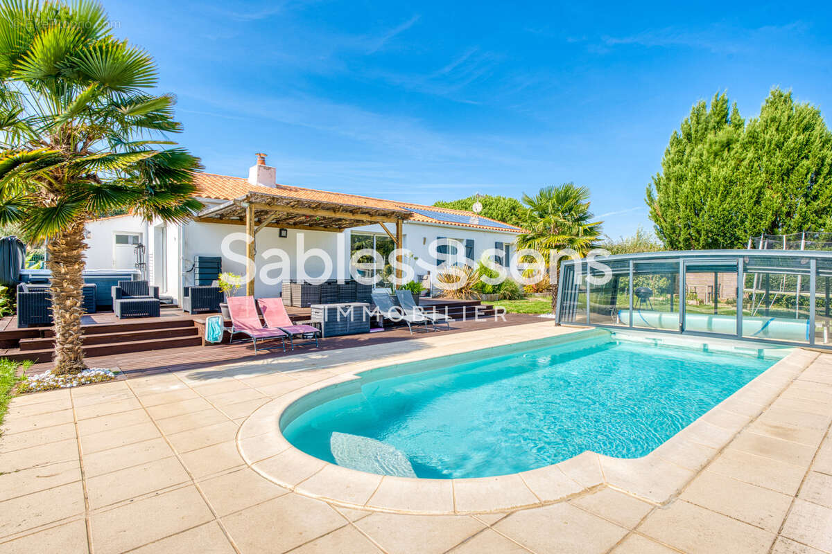 Maison à SAINTE-FOY