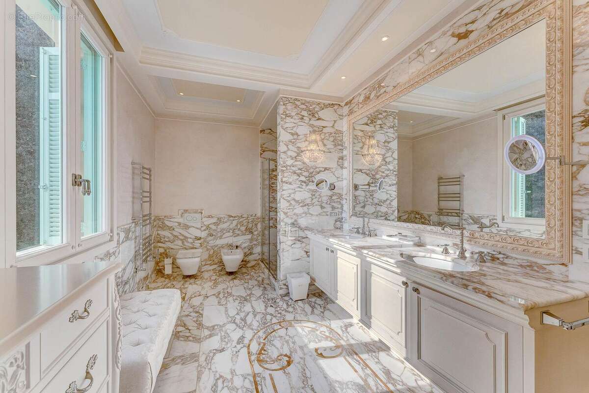 Maison à VILLEFRANCHE-SUR-MER