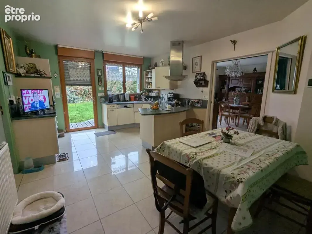Appartement F6 - photo 4