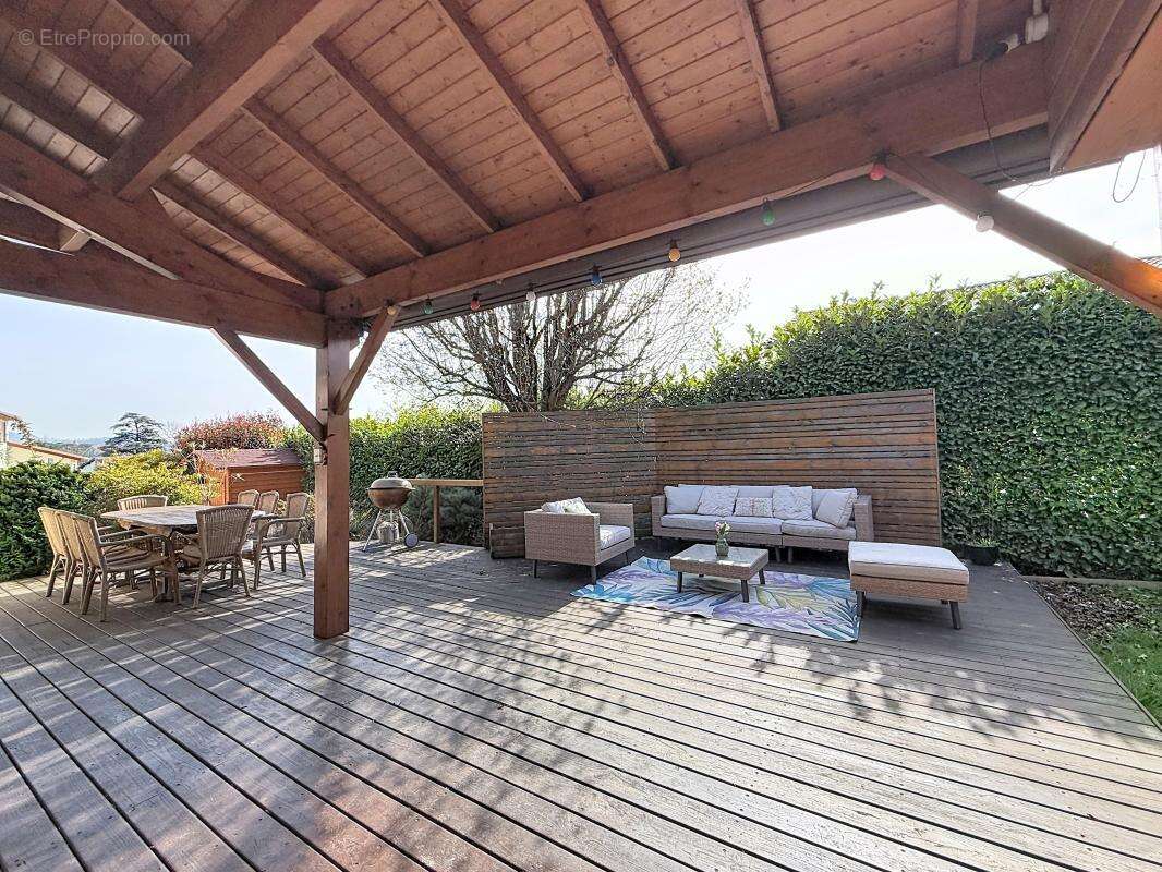 Maison à CHAZAY-D'AZERGUES