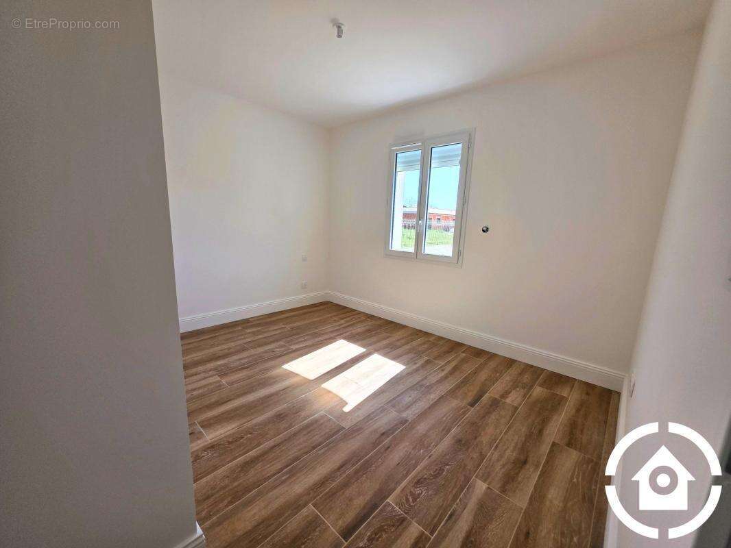 Maison neuve de plain-pied - Confort et modernité à deux pas - photo 13