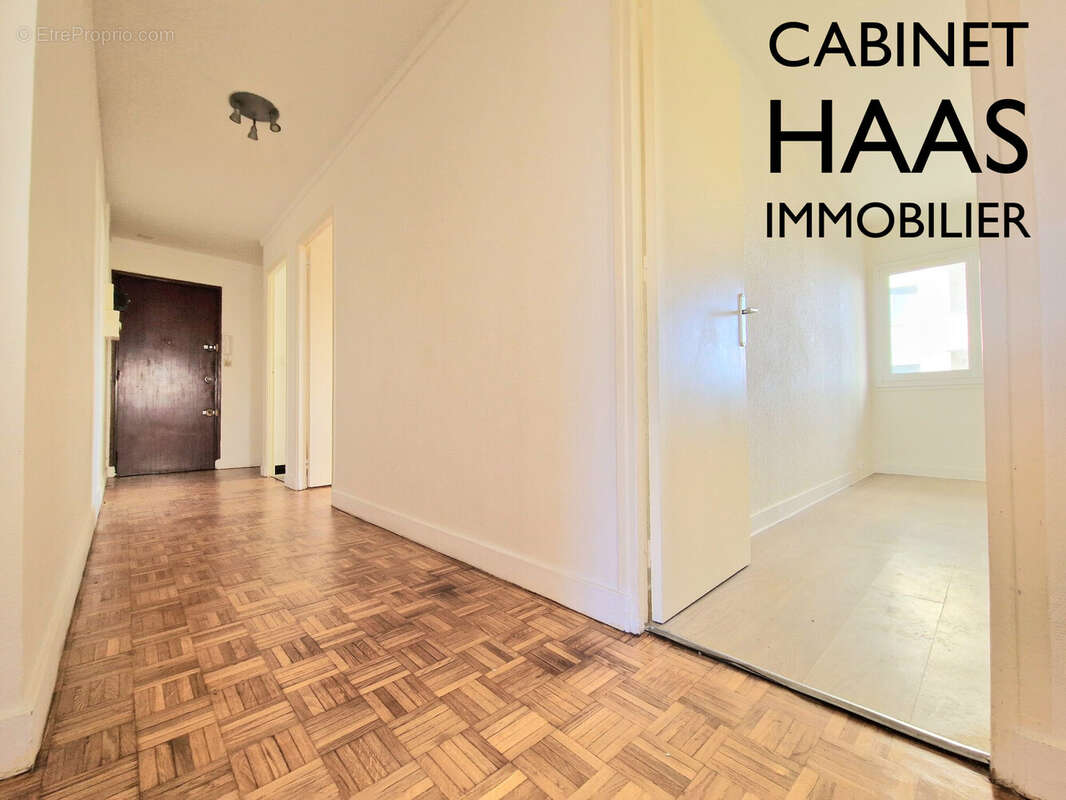 Entrée (1) - Appartement à IVRY-SUR-SEINE