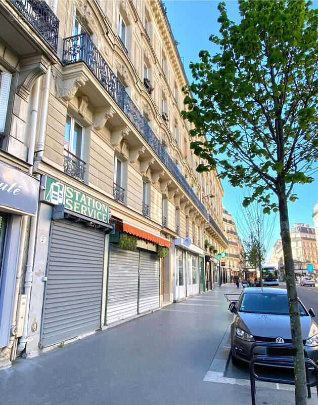 Commerce à PARIS-5E