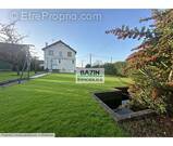 Maison à SAINTE-GENEVIEVE-DES-BOIS