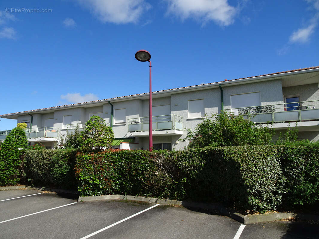 Appartement à FROUZINS