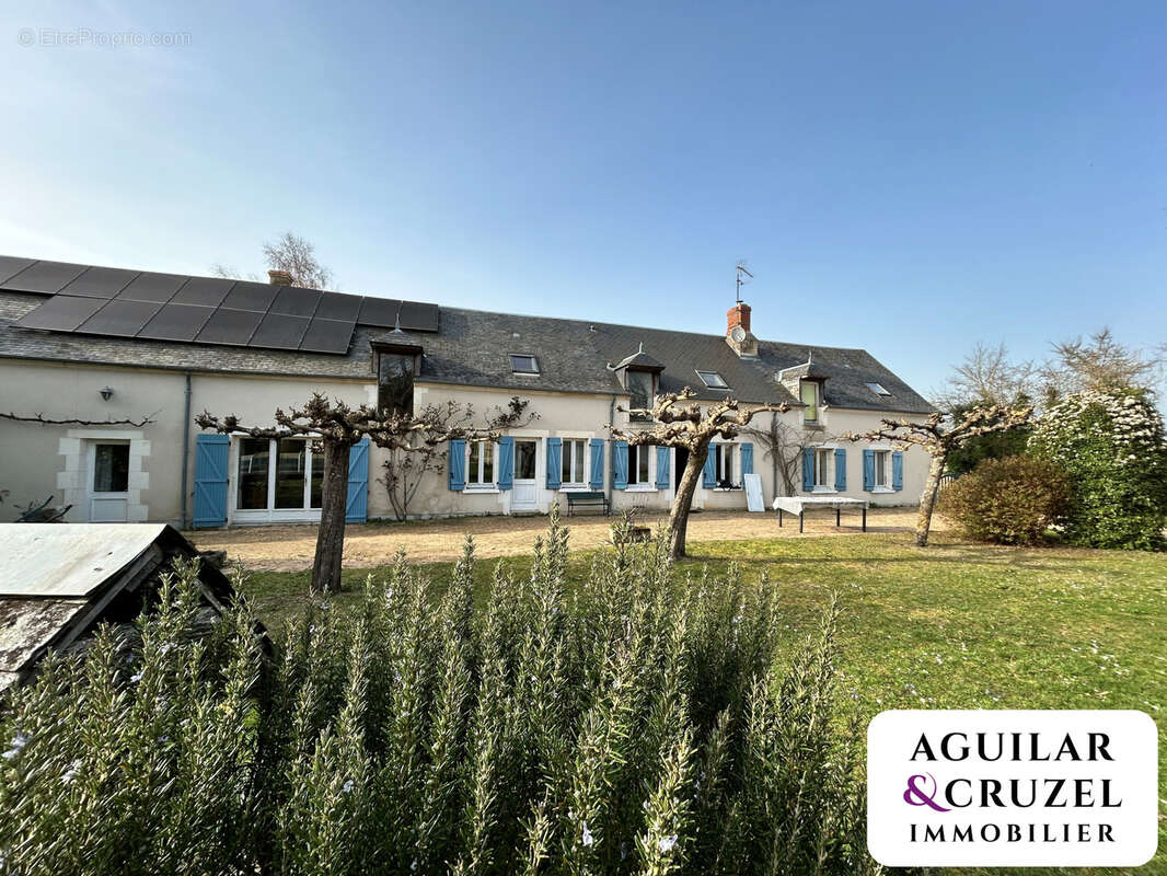 Longère à sainte solange avec dépendances et piscine - photo 19