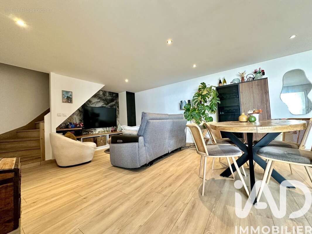 Photo 3 - Maison à SALIGNY