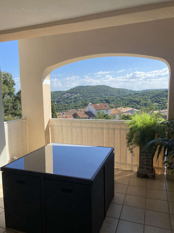 Appartement à LA GARDE-FREINET