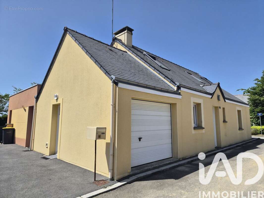 Photo 2 - Maison à FOUGERES