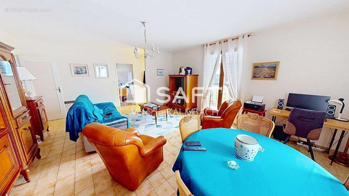 Photo 3 - Maison à CHATEAUBERNARD