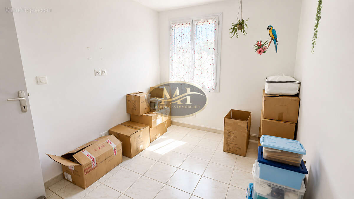 Maison T4 de plain-pied avec garage sur terrain arboré de 586 m2 - photo 12