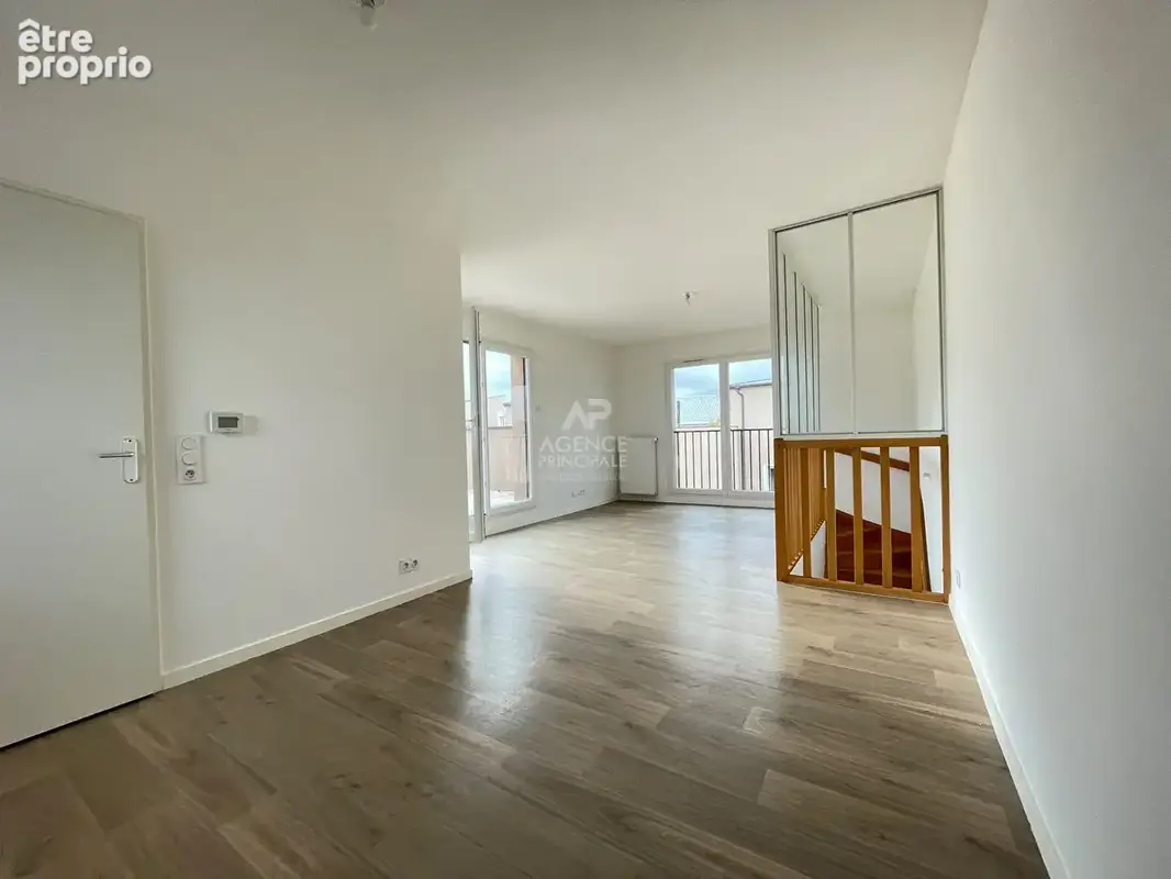 Appartement Carrières-sous-Poissy 3 pièce(s) duplex terrasse - photo 2