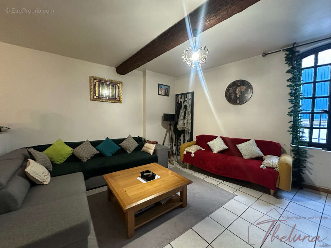 Appartement à BEAUCAIRE
