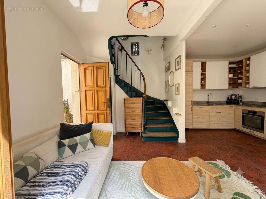 Maison à PARIS-20E