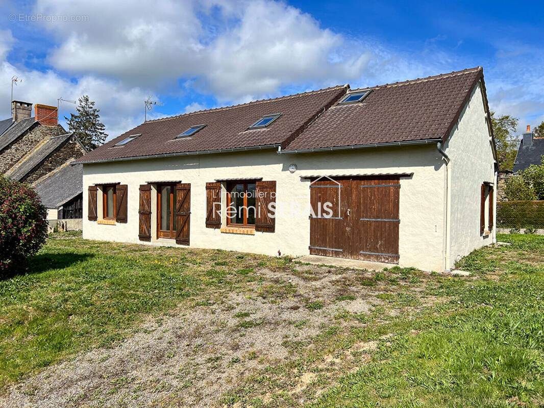 Maison à MONTILLY-SUR-NOIREAU