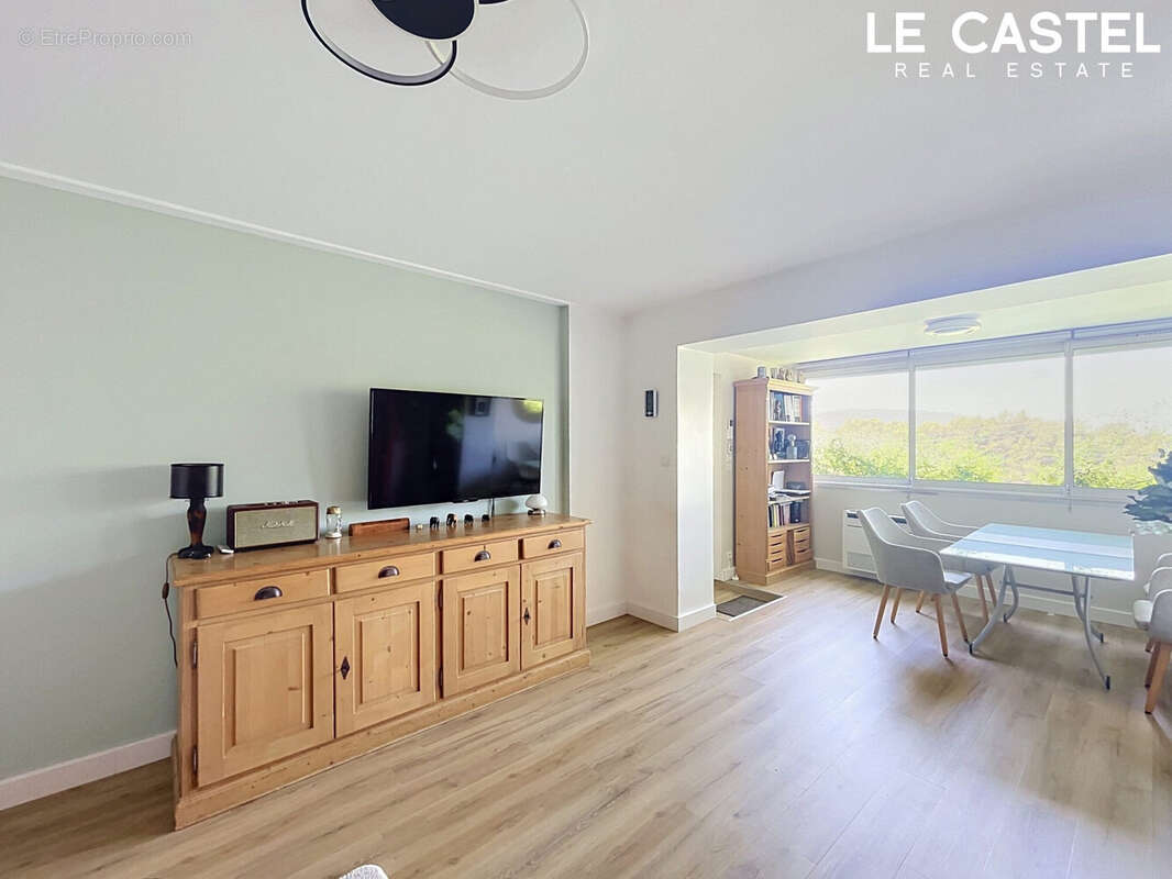 Appartement à LE BEAUSSET