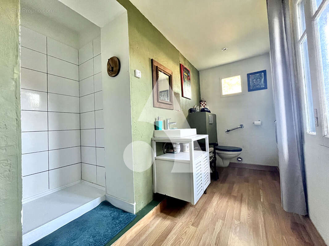 Maison à LA RIVIERE