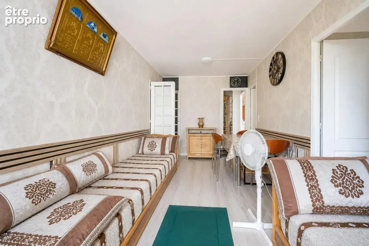 Appartement de 4 pièces de 66 m² à Grigny - photo 3