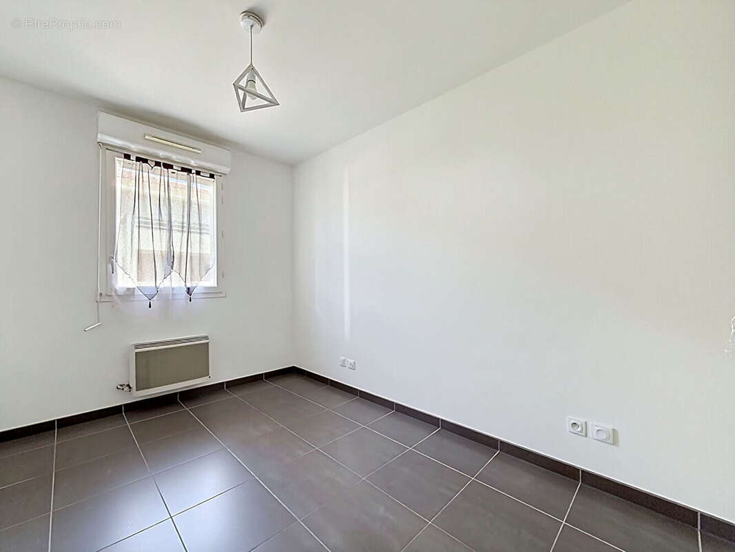 Appartement à MARSEILLE-13E
