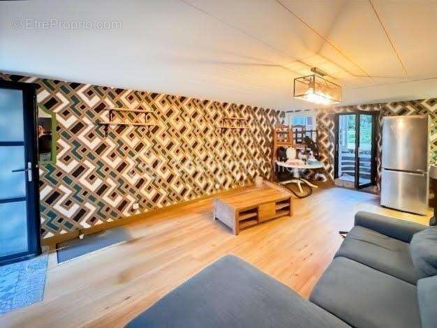 Maison à VILLENEUVE-SOUS-DAMMARTIN