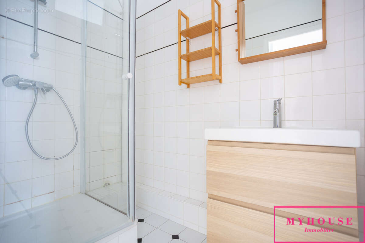 Appartement à BAGNEUX
