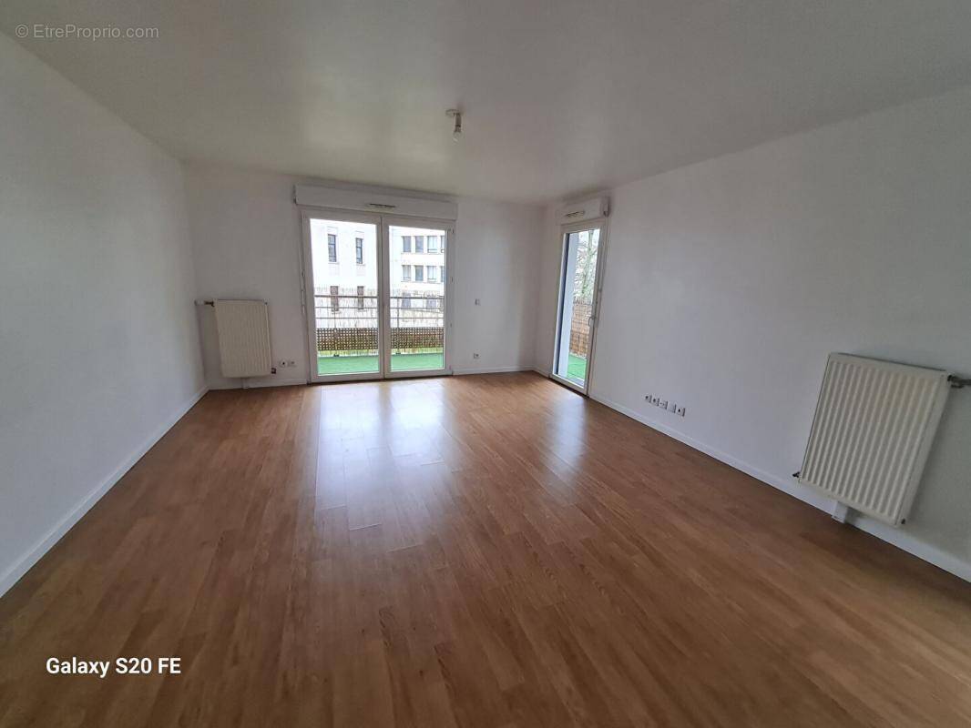 Appartement à SAINT-OUEN-L'AUMONE