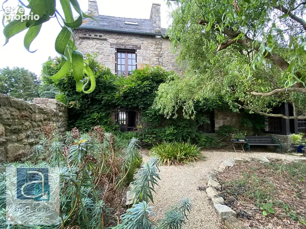 Maison à PLELAN-LE-PETIT