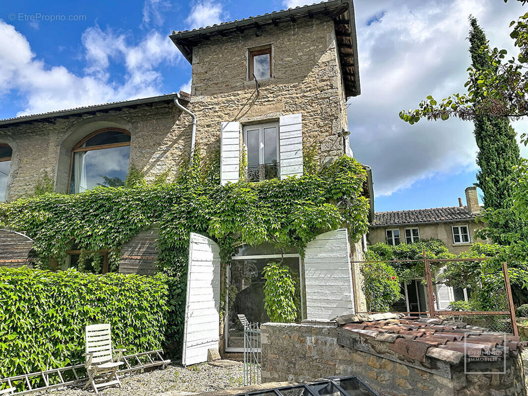 Maison à SAINT-DIDIER-AU-MONT-D'OR