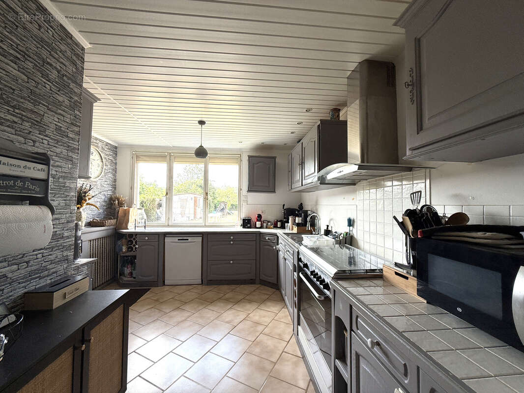Maison familiale de 124m2, 3 chambres située sur une commune avec école à 10 mn de Anet - photo 7