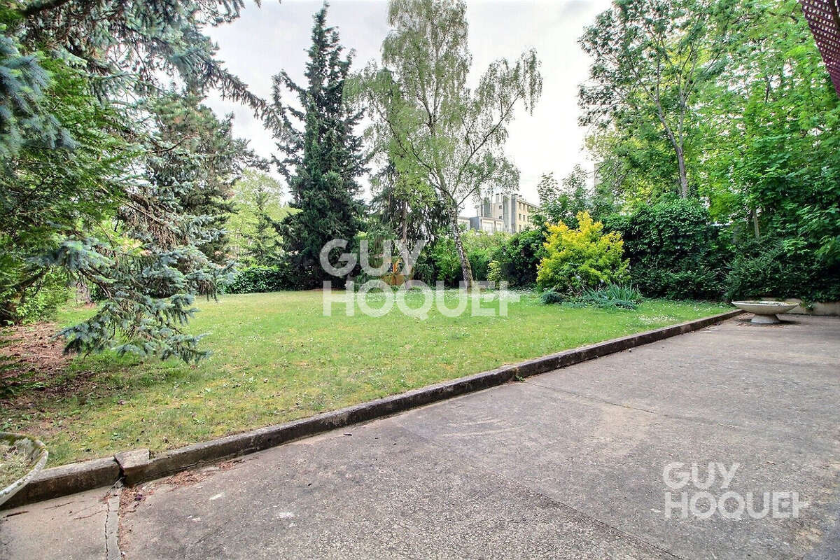 Appartement à CHAVILLE