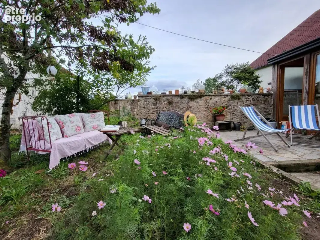 Maison 104 m² à Dun-Le-Palestel  - photo 13