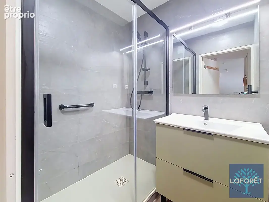 Etampes - appartement 3 pièces avec 2 terrasses, piscine et parkings - photo 7