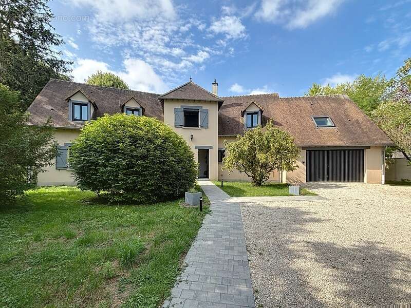 Maison à TAISSY