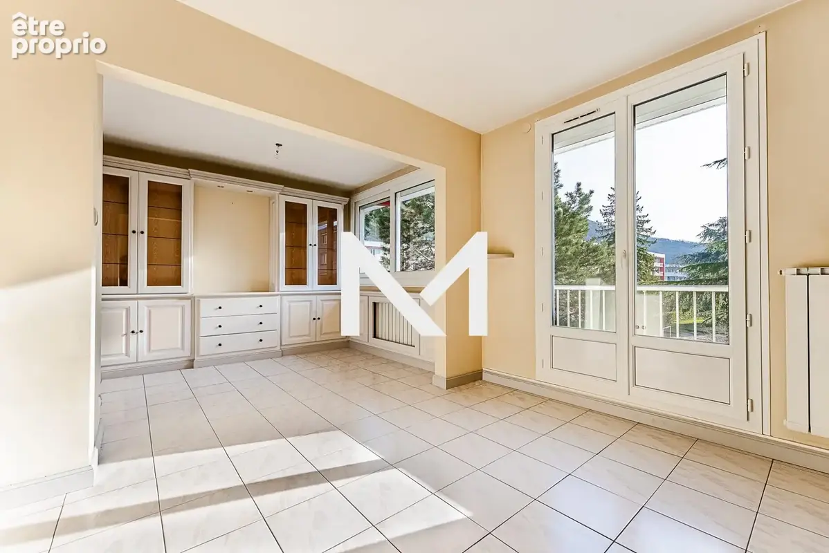 Photo Appartement à Saint-Martin-D'heres au prix de 159 000€