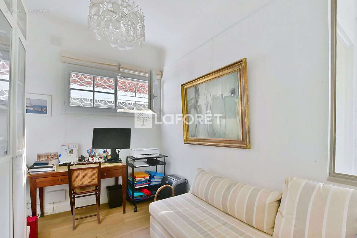 Maison à LA CELLE-SAINT-CLOUD