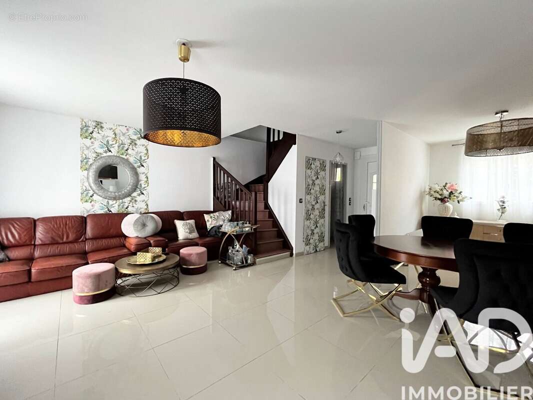 Photo 3 - Maison à EMERAINVILLE