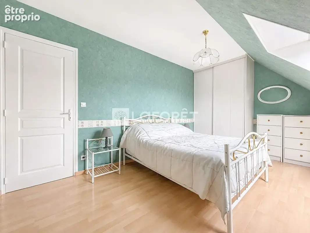 Pavillon familial 102,5 m²  - 4 Chambres - Brêmes - photo 7