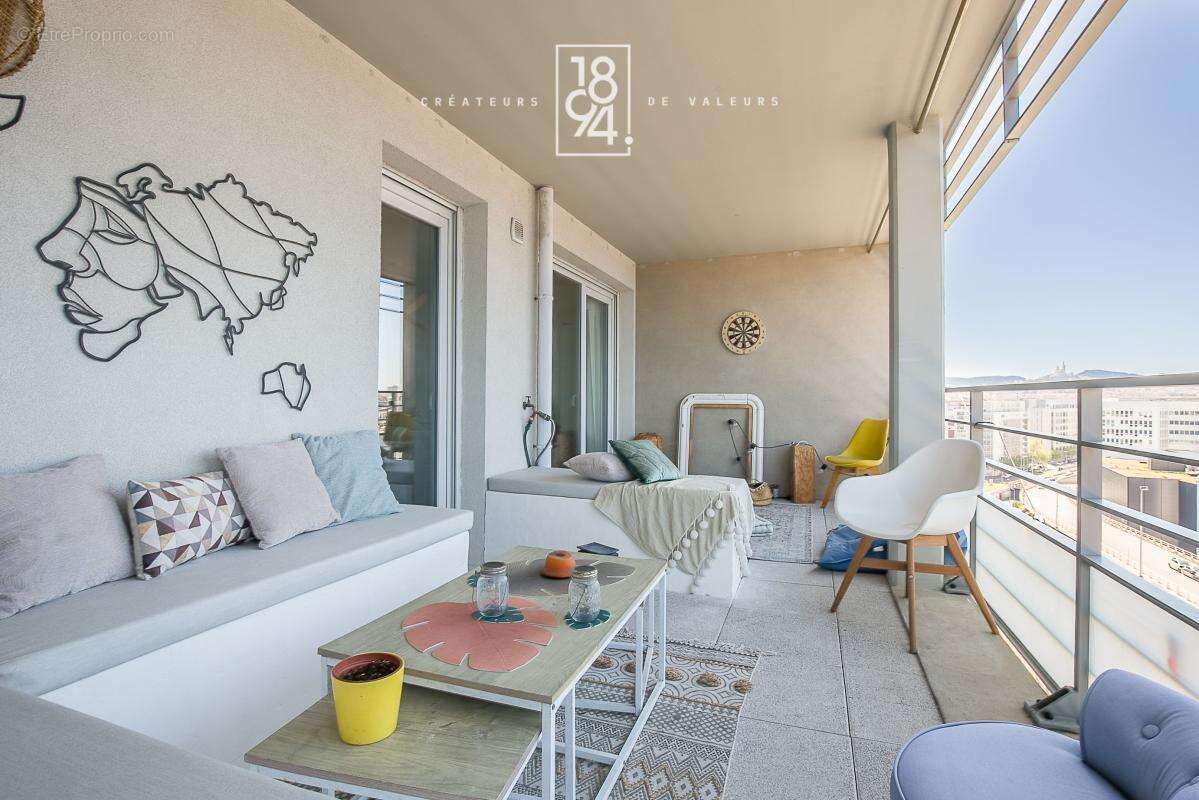 Appartement à MARSEILLE-3E