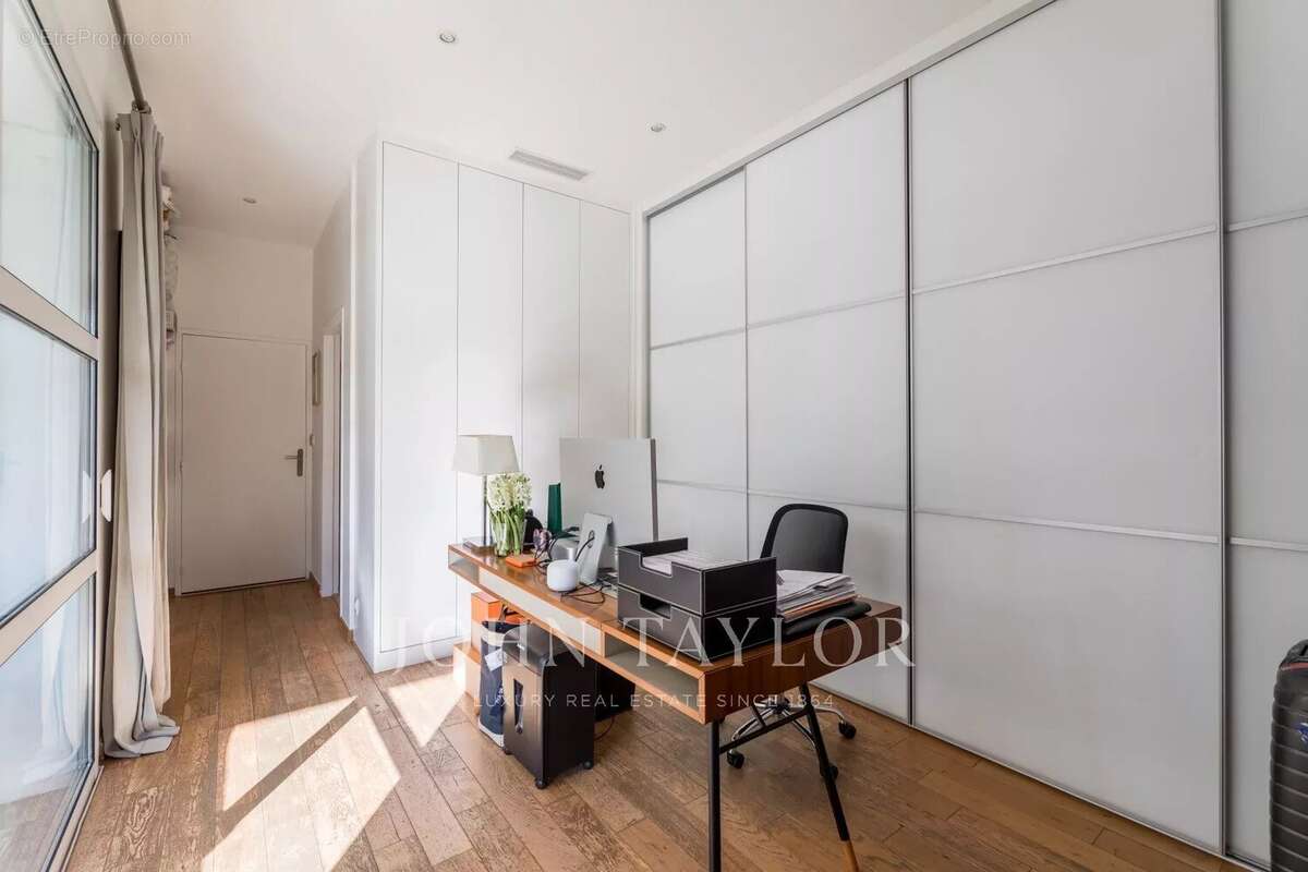 Maison à LE BOUSCAT